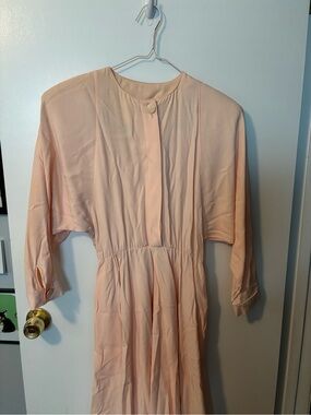 Vintage Retro Quiet Luxury E. D. Michaels Light Peach Button-Front Dress